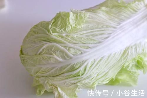 腌制|想吃东北酸菜，现在腌制也不晚，教你简单做法，想失败也不容易