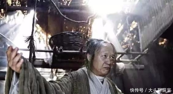 时局|为什么魏忠贤手握大权时，明朝时局平稳，而他倒台后明朝却亡了