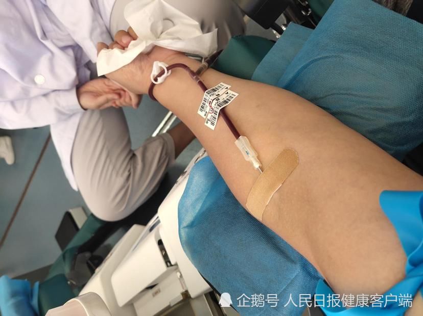 妻子|中国好邻居！15位老乡驱车400里为大出血孕妇献血