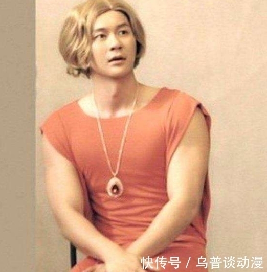 盘点穿女装的跑男成员，李晨可爱，郑恺狂野，蔡徐坤美得认不出