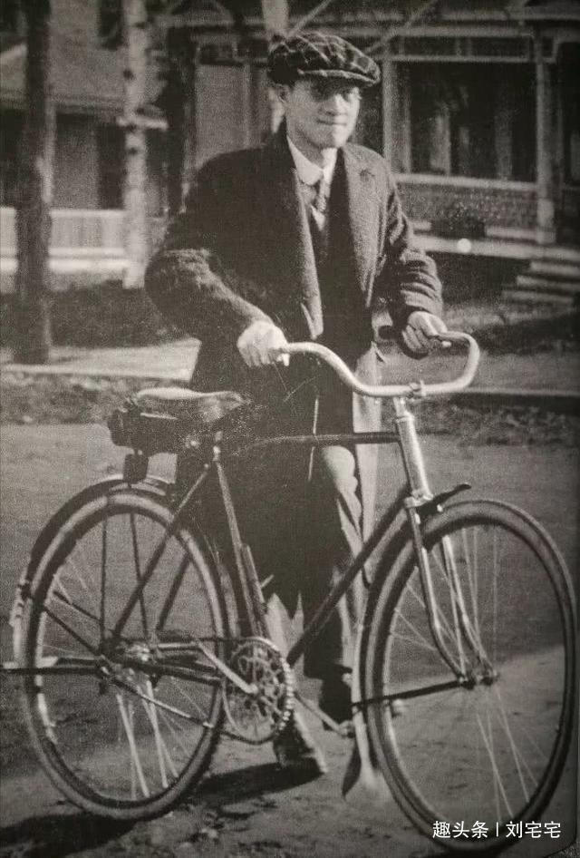 林徽因@徐志摩独子,102岁仍健在,说母亲并不讨厌林徽因,最同情陆小曼