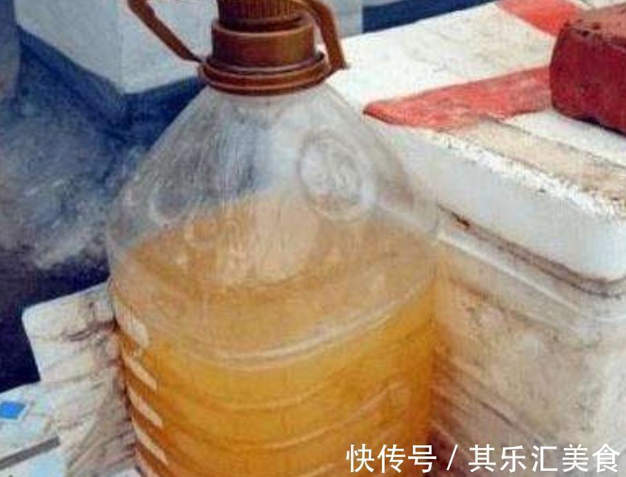 花卉|养花浇水多加“它”,富含“氮磷钾”,啥花喝完呼呼长