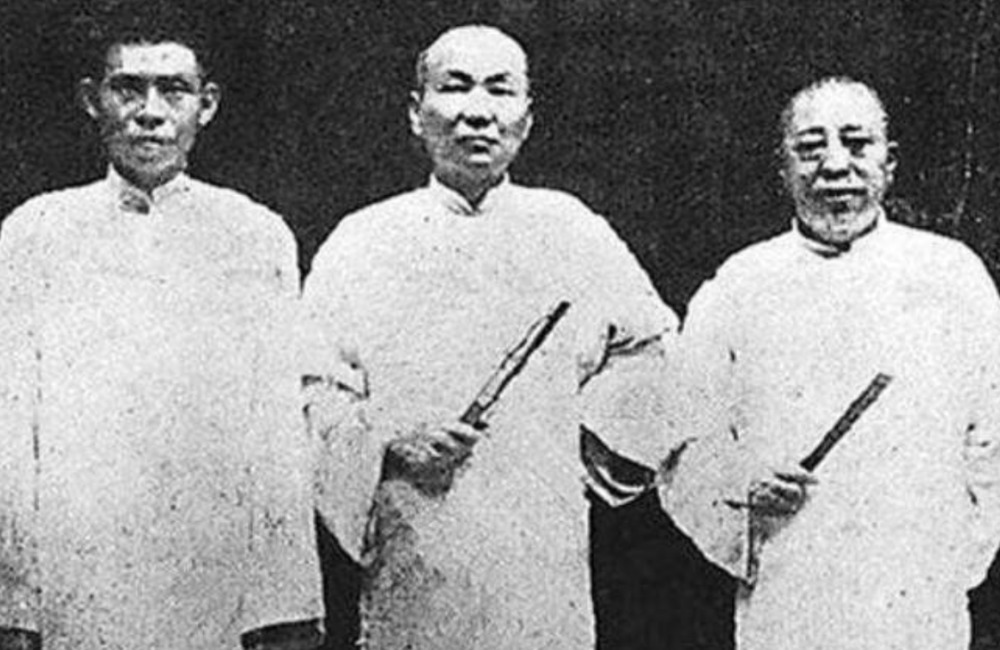 立马|杜月笙一生散财无数,真落魄时却借钱困难,唯他立马甩出百万支票