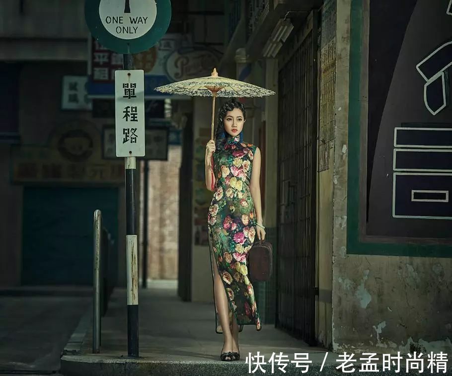 玲珑|如果你的身上有这三个特点,不要错过旗袍,真的会美的让人羡慕!