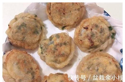 想吃韭菜盒子不用买,教你在家懒人做法,8分钟做好,比买的好吃