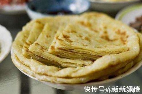 层次|烙饼发干发硬？别再只会开水烫面了，牢记这2点，烙饼柔软层次多