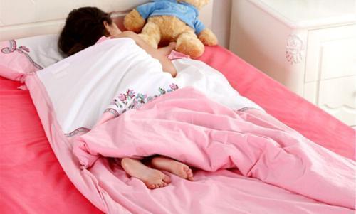 苹果|要想宝宝脾胃强健吃饭香,两种水果煮水喝,个头蹿得也快