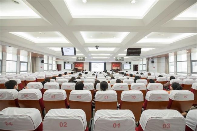 心理健康|市教体局组织开展心理健康专题辅导讲座