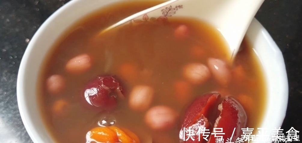 五红汤|天冷常喝五红汤,食材做法很简单,一月最好喝2次,常喝手脚不冷