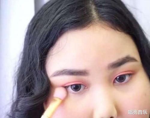 妹子|200斤的胖女孩会化妆,就算画的再漂亮,大家认为可以接受么