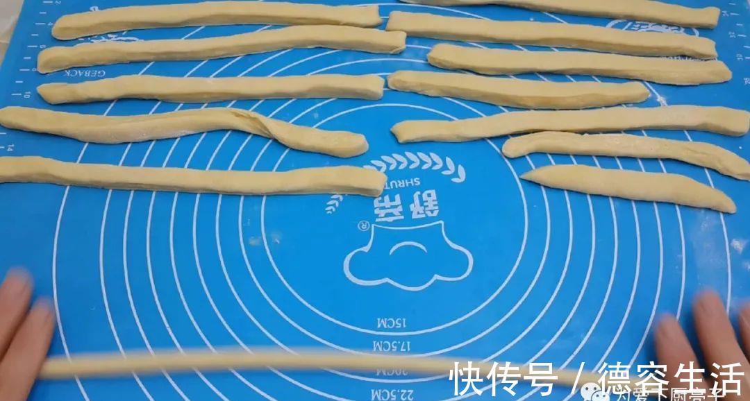 香甜|我家麻花从来不用买，教你简单做法，焦脆又香甜，吃一口就爱上了
