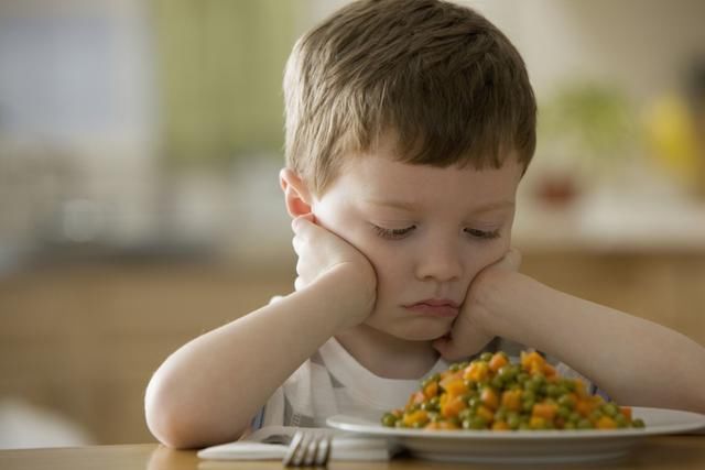 宝宝|宝宝吃辅食后如果便秘 需要尽快添加三类食物 很快就能缓解