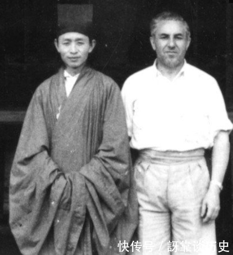 道士|珍贵的老照片:民国时期的道士,那个葫芦放到现在价值连城
