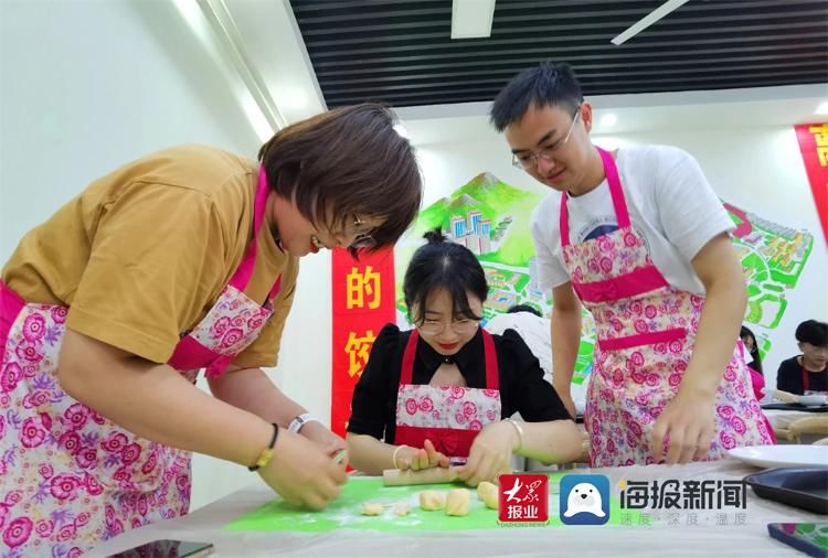 机电工程学院|饺香情浓 青岛大学为2021年毕业生举办“水饺免费飨”活动