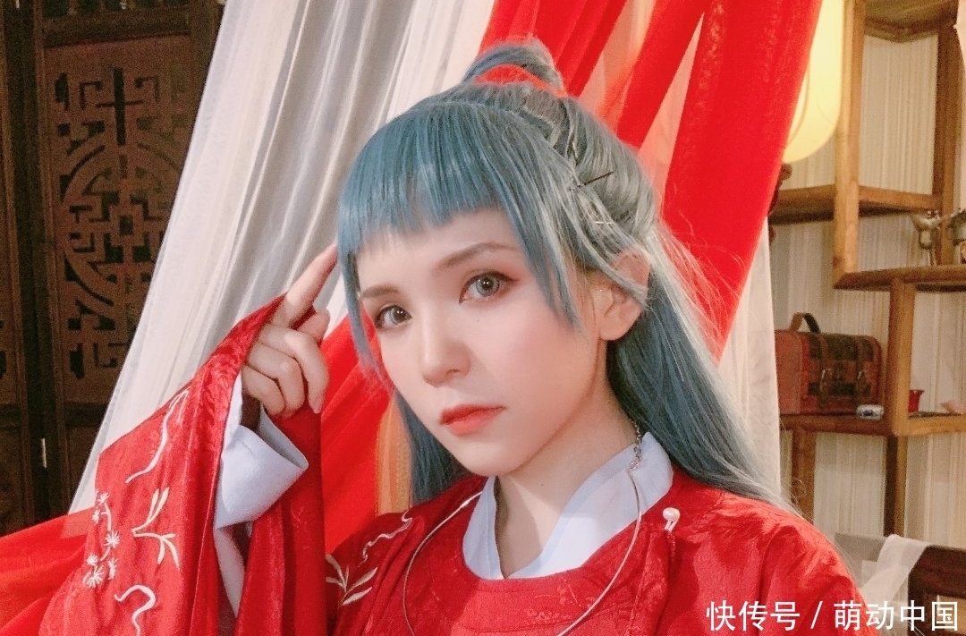 阿巳與小鈴鐺|阿巳與小鈴鐺cos,阿巳又萌又帥,看到小鈴鐺心動了