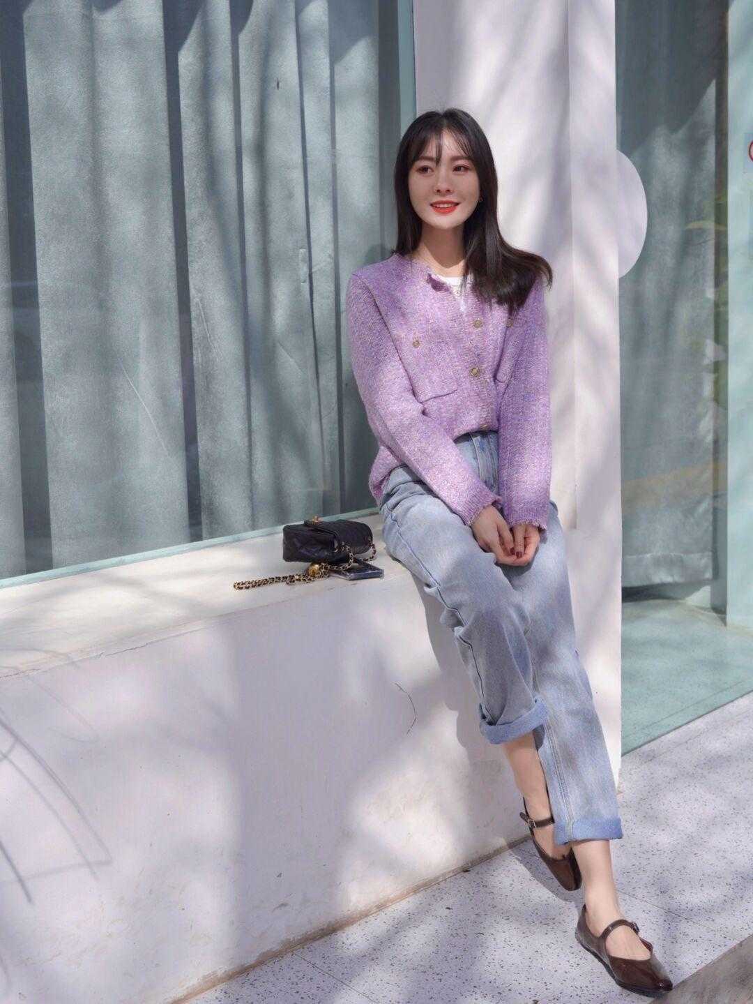 毛呢 开春外套别乱选,码住牛仔外套和小香风外套,青春减龄又有气质