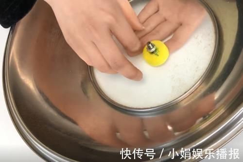小窍门|锅盖把手坏了，不用花钱找人配，只需一个空塑料瓶，比买的还好用