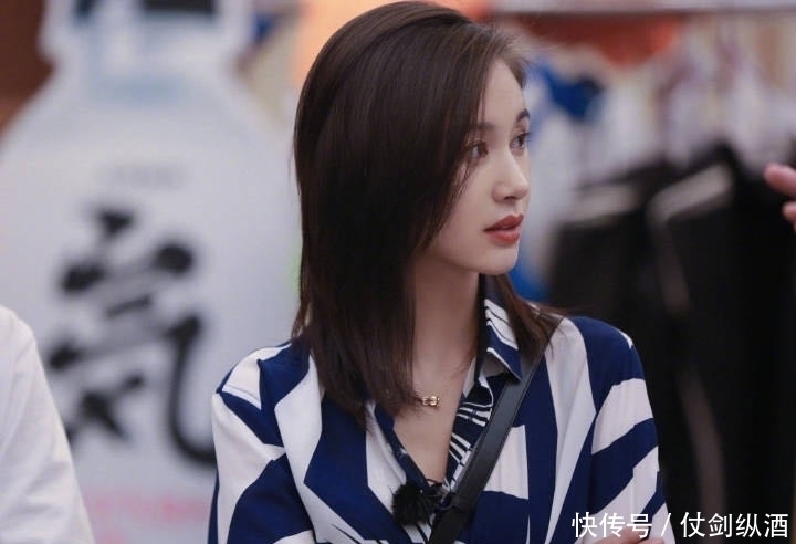 Lisa终于换刘海,像换了张脸一样,看了我都想剪同款