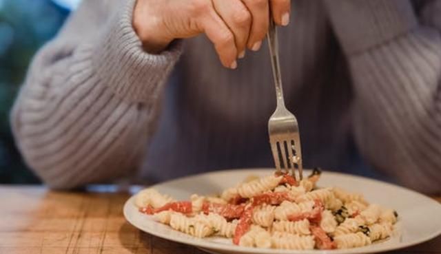 饱腹感|除了鸡胸肉,这12种食物也适合在减脂期吃!饱腹不易胖!