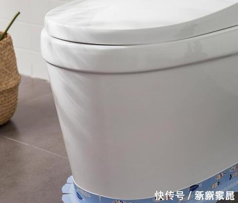 啫喱|马桶和洗脸池周边的玻璃胶发霉发黑教你几招，缝隙干净如新