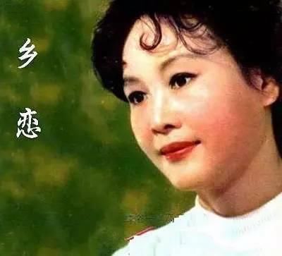  李谷一这个版本的《乡恋》，你应该没听过，听听~