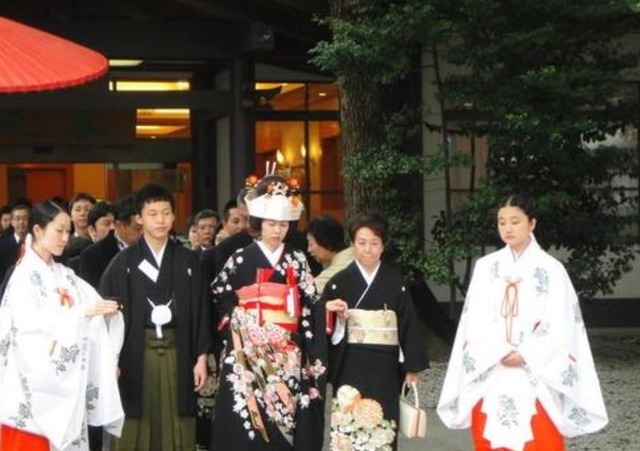 姓氏文化!日本有一“奇葩”姓氏,无论取什么名字,翻译成中文都令人发笑