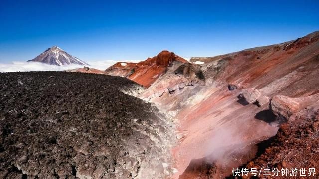 这处“火山与熊”合景地，也许属于俄罗斯民族战斗精神的最高诠释