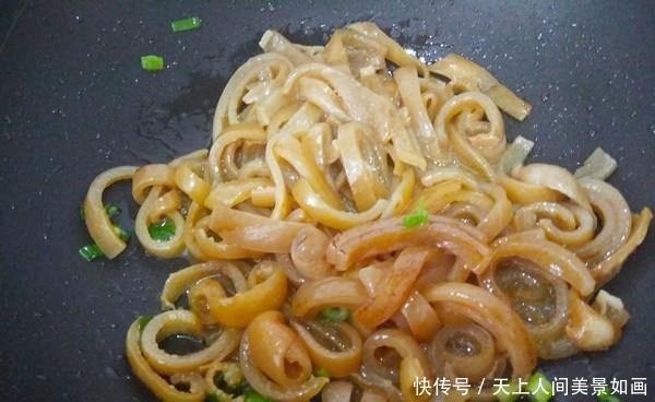 猪肉|它是天然“胶原蛋白”,每周吃2次,皱纹都淡了,和儿子像姐弟