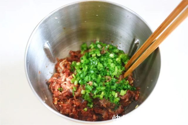 包子|卷一卷，蒸一蒸，香软又多层，比包子简单，趁热两个不够吃