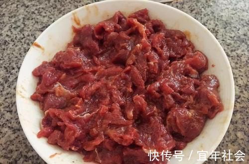 牛肉|炒牛肉时，想要牛肉嫩滑又不老，只需加入1样东西，很多人都不懂