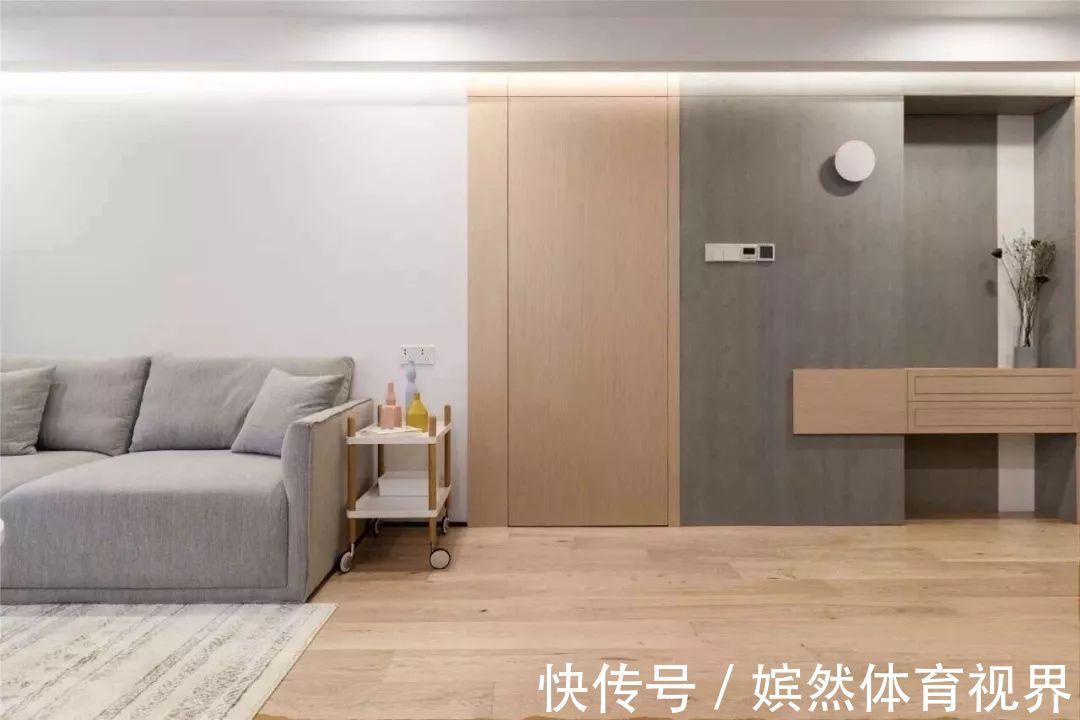 推拉式|隐形门为什么这么流行?不占地颜值还翻倍,我家以后也要这么装!