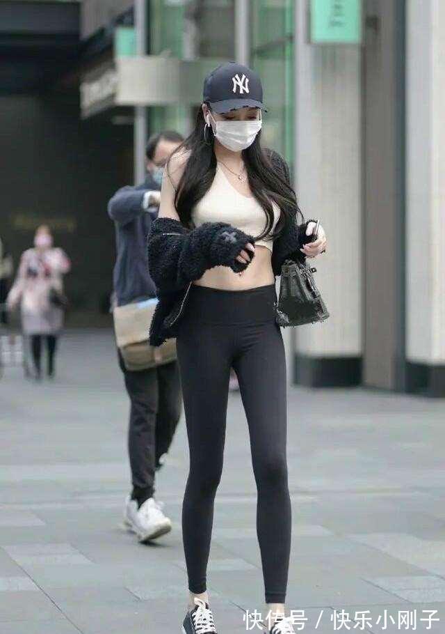 打底裤 时尚打底裤的美女,风格多样又舒适耐看,超级吸睛