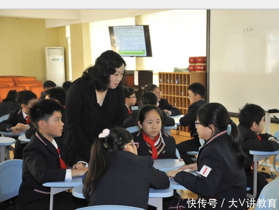 济南中小学陆续返校，小学生喜迎新学期，学校全面做好开学准备