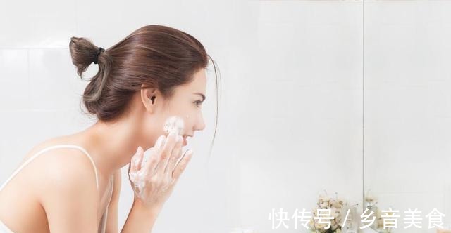 淘米水洗碗|淘米水家家都有,但是你知道它的妙用吗!