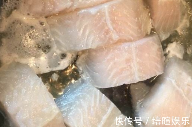 营养物质|怀孕后,孕妈尽量多吃4物,或有助于安胎,对宝宝发育也有好处