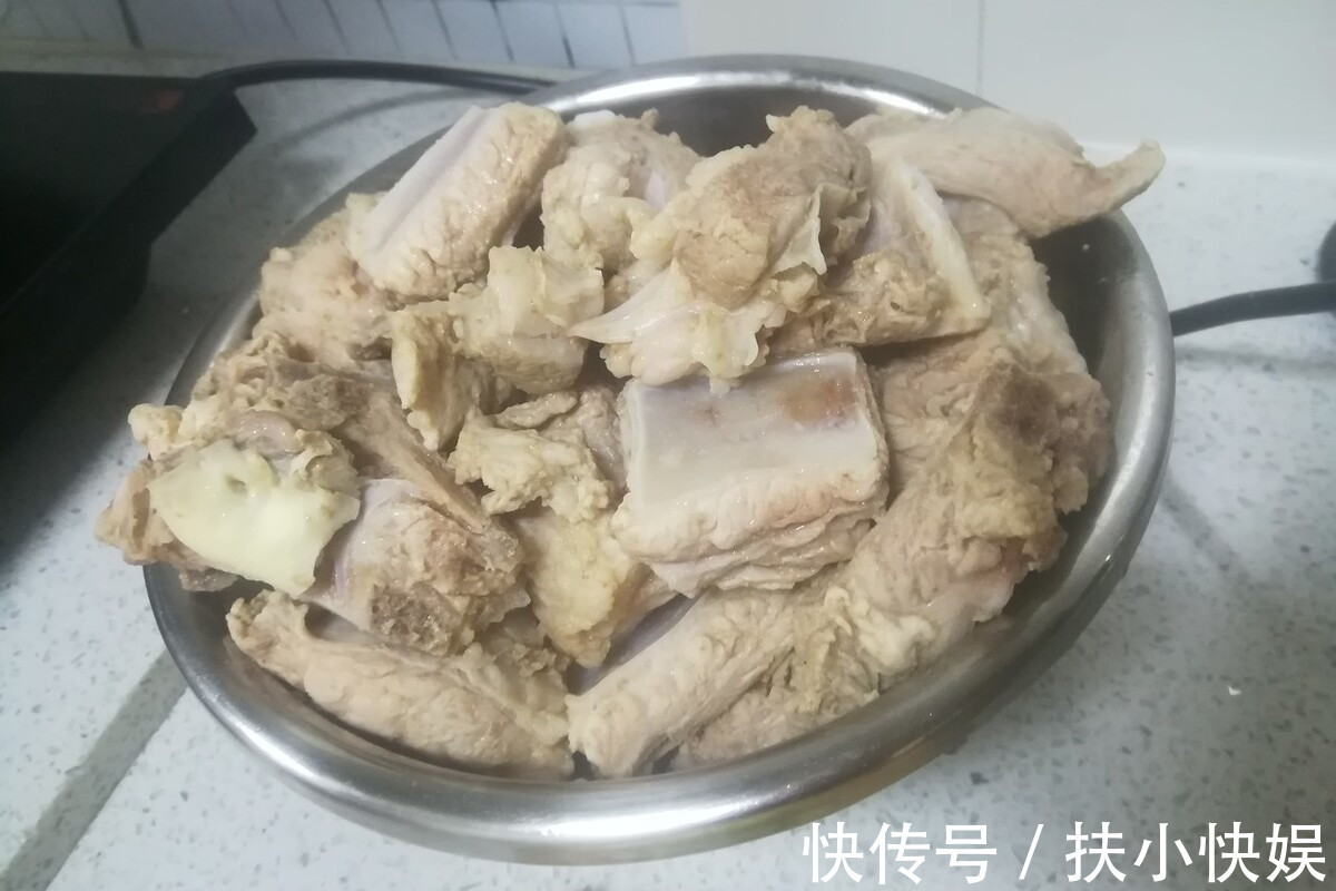 排骨|不管炖什么肉，都不要直接下锅，多做这2步，软烂又入味，还不腥