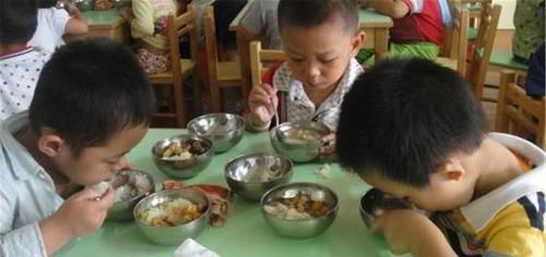 身高|儿科医生孩子积食不长个,山楂山药泡着喝,脾胃好了长得自然快