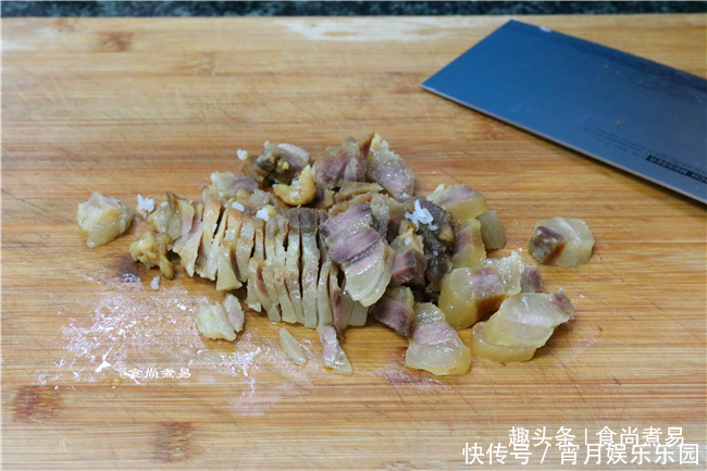  大米|煲仔饭，用电饭锅也能做，焦香营养又便捷，不用守在灶台前