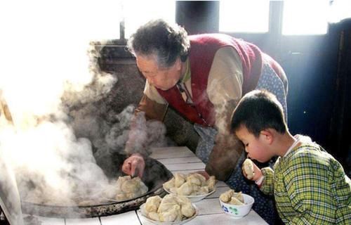 孩子们|为什么孩子越大越不喜欢去姥姥家?家长很不解,原因太真实!