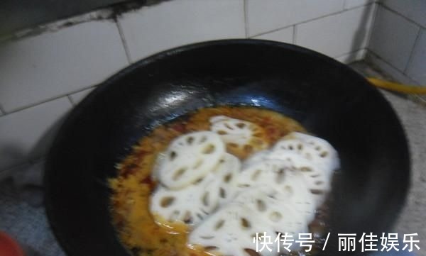 泡椒酱|木耳加一物,金子都不换,常吃排出体内毒素,大肚腩悄悄不见