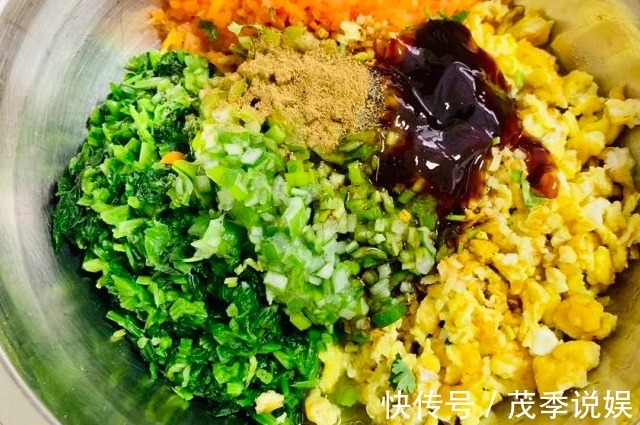 女人碰到它不要手软,隔天吃一次,除老雀斑,淡斑美白,皮肤水灵