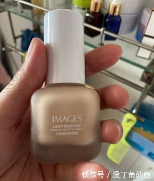 定妆 夏季涂粉底时,多数人总犯这3个“错误”,难怪会浮粉卡粉脱妆