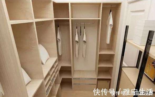 装修|越来越多人卧室不做衣柜了，现在盛行这样装，看完我也要效仿