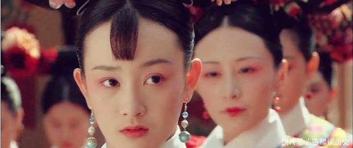 仆人送错奠仪银子,高情商小县令将错就错,几年后狂升一品大员