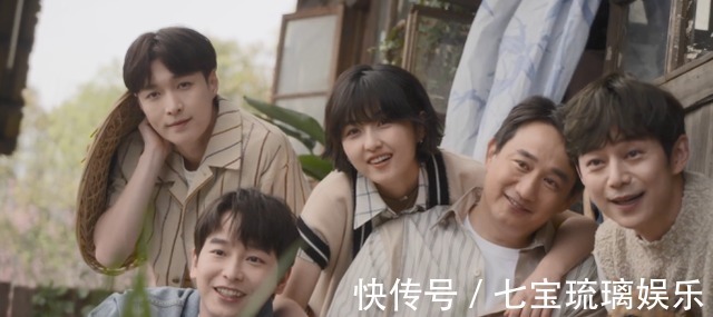 艺兴|张子枫排斥张艺兴拍兄妹照与彭昱畅很亲密，却当艺兴是背景墙