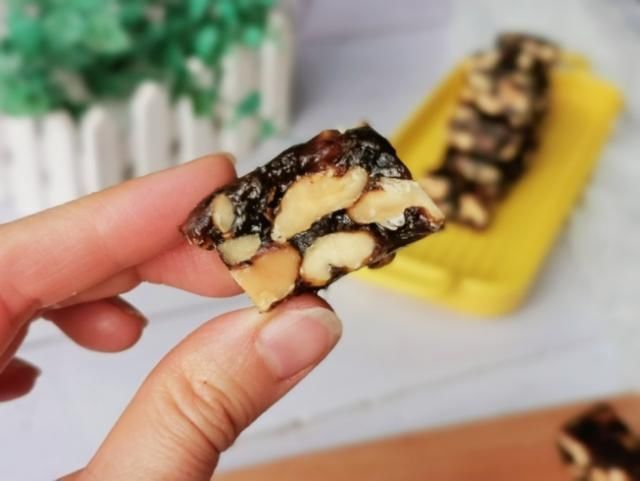 奶奶|70岁奶奶坚持三十年,每天必吃它,眼睛不花,腿脚灵活又有劲