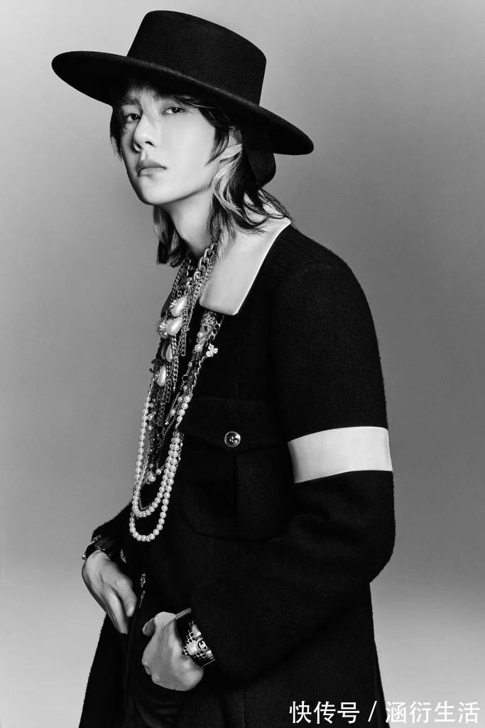 秃头|“爆顶染”赵小棠一夜吸赞十几万!丑哭亿万网友的秃头发型,怎么就火了?