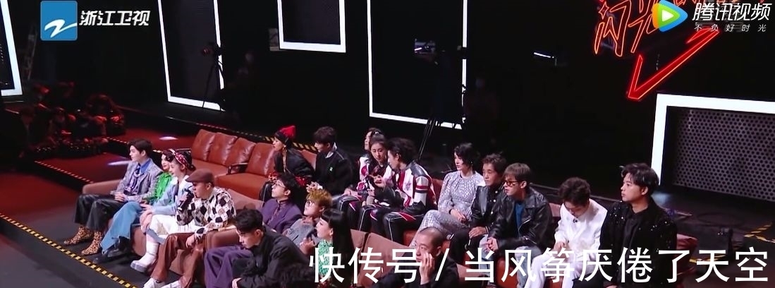 《闪光的乐队》不emo的主题赛,3人太惊艳,2支乐队善于利用规则