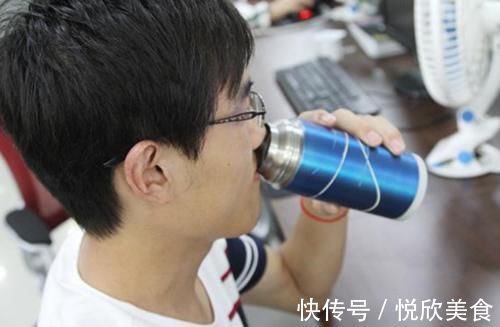 陈培|俗话说：“1两陈皮1两金”，常用陈皮泡水喝，会给带来5个好处！