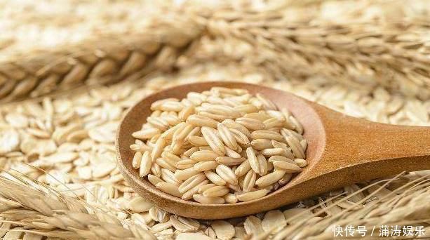 毒素|4种“碱性食物”经常吃,排出体内毒素,给血管“洗个澡”!